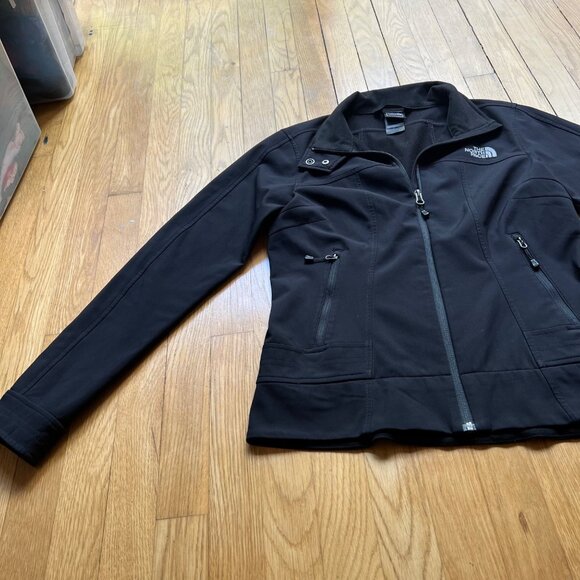 The North Face Women's Size M Black Softshell Jacket - Picture 8 of 13